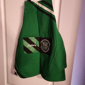 Apron- Slytherin